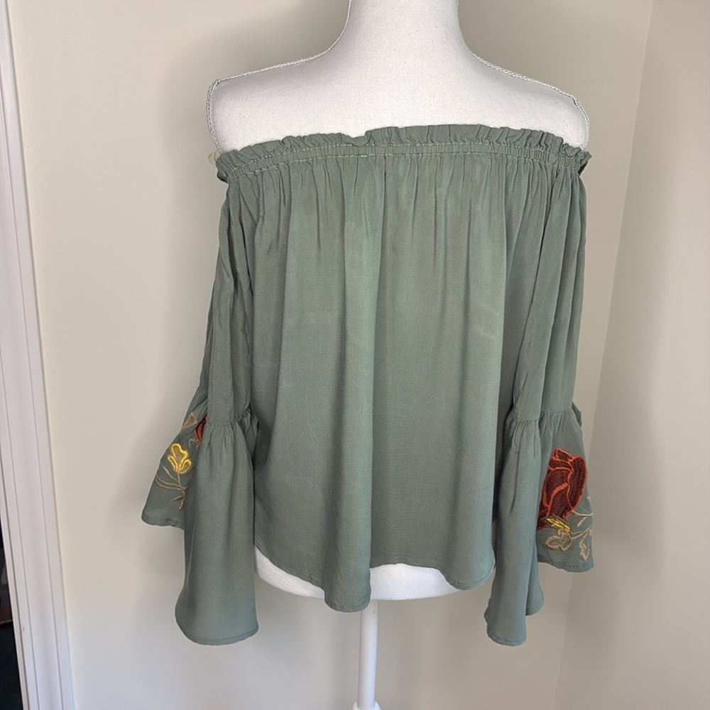 Iris Sage Green Smocked Top with Appliqué Embroidered Bell Sleeves. Rayon. Small - Picture 3 of 10